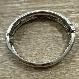 Marlyn Schiff Silver Hinged Bangle Bracelet